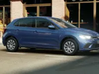 Gebraucht VW Polo Life 80 PS (58 kW) 2025 Blau Kleinwagen