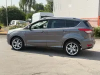 Gebraucht Ford Kuga Individual 163 PS (119 kW) 2014 Grau SUV
