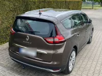 Gebraucht Renault Grand Scénic IV Intens 131 PS (96 kW) 2017 Braun Van / Kleinbus