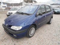 Gebraucht Renault Mégane 90 PS (66 kW) 1998 Blau Van / Kleinbus