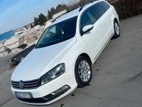Gebraucht VW Passat 140 PS (102 kW) 2011 Weiß Limousine