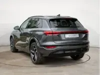 Neu Audi Q6 e-tron 314 kW (428 PS) 2026 Grau (grau / daytonagrau perleffekt) SUV