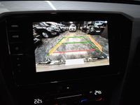 Gebraucht VW Passat Style 200 PS (147 kW) 2022 Weiß Kombi