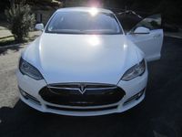 Gebraucht Tesla Model S Performance 350 kW (476 PS) 2014 Weiß metallic Kleinwagen