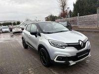 Gebraucht Renault Captur Collection 131 PS (96 kW) 2019 Grau d69 + schwarz gne SUV
