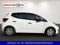 Gebraucht Hyundai ix20 90 PS (66 kW) 2012 Weiß Kleinwagen