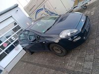 Gebraucht Fiat Punto Evo 84 PS (61 kW) 2015 Blau Kleinwagen
