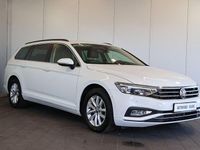 Gebraucht VW Passat 150 PS (110 kW) 2022 Weiß Limousine