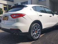 Gebraucht Maserati Levante 430 PS (316 kW) 2018 Weiß SUV