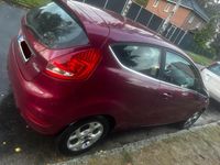 Gebraucht Ford Fiesta 95 PS (69 kW) 2009 Rot Kleinwagen