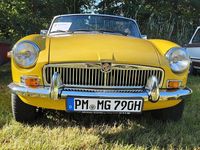 Gebraucht MG B 63 PS (46 kW) 1979 Gelb Cabrio