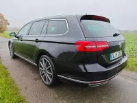 Używany VW Passat Highline 239 KM (175 kW) 2019 Czarny Kombi