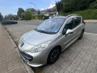 Gebraucht Peugeot 207 75 PS (55 kW) 2008 Silber Limousine
