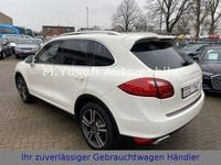 Gebraucht Porsche Cayenne 211 PS (155 kW) 2010 Weiß SUV