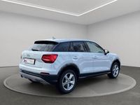 Gebraucht Audi Q2 Sport 116 PS (85 kW) 2018 Gletscherweiß metallic SUV