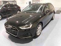 Gebraucht Audi A4 150 PS (110 kW) 2022 Mythosschwarz metallic Kombi