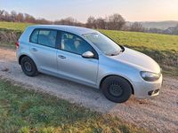 Gebraucht VW Golf VII 105 PS (77 kW) 2012 Silber Limousine