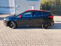 Usata Ford Focus ST-Line 150 CV (110 kW) 2017 Nero Berlina