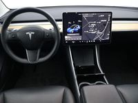 Gebraucht Tesla Model 3 Standard Range 175 kW (238 PS) 2020 Blau Limousine