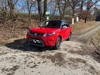 Gebraucht Suzuki Vitara 140 PS (102 kW) 2018 Rot SUV