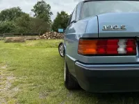 Gebraucht Mercedes 190 109 PS (80 kW) 1991 Blau Limousine
