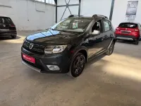 Gebraucht Dacia Sandero Celebration 90 PS (66 kW) 2017 Grau Limousine