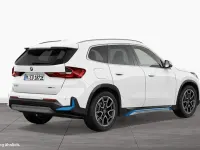 Gebraucht BMW iX1 Performance 200 kW (272 PS) 2023 Weiß SUV