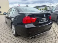 Gebraucht BMW 325 218 PS (160 kW) 2011 Schwarz Limousine