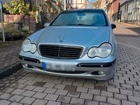 Gebraucht Mercedes C220 143 PS (105 kW) 2003 Silber Limousine