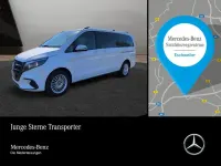 Gebraucht Mercedes V220 163 PS (119 kW) 2025 Weiß Van / Kleinbus