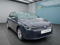 Gebraucht VW Golf VIII 131 PS (96 kW) 2023 Grau Kleinwagen