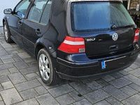 Second-hand VW Golf IV 75 CP (55 kW) 2003 Negru Berlinǎ