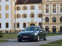 Gebraucht BMW 520 Performance 184 PS (135 kW) 2011 Grau Limousine