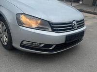 Gebraucht VW Passat 105 PS (77 kW) 2011 Silber Kombi