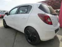 Używany Opel Corsa Color Edition 101 KM (74 kW) 2012 Czarny Hatchback