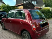 Gebraucht Daihatsu Trevis 58 PS (42 kW) 2008 Rot Kleinwagen