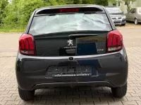 Gebraucht Peugeot 108 Active 72 PS (52 kW) 2022 Schwarz Limousine