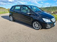 Gebraucht Mercedes B160 95 PS (69 kW) 2011 Schwarz Van / Kleinbus