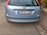 Gebraucht Ford Focus 101 PS (74 kW) 2005 Grau Kleinwagen