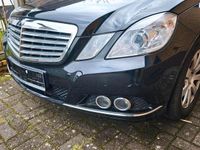 Gebraucht Mercedes E200 Elegance 184 PS (135 kW) 2009 Schwarz Limousine