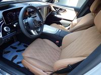 Gebraucht Mercedes E200 AMG Line Premium 227 PS (166 kW) 2024 Alpingrauunilack Limousine