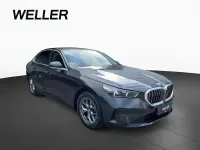 Gebraucht BMW 520 Sport Line 208 PS (152 kW) 2025 Sophistograu (grau) Limousine