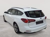 Usado Ford Focus Cool & Connect 120 CV (88 kW) 2022 Blanco Familiar