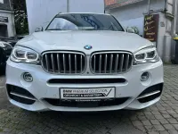 Gebraucht BMW X5 M50 381 PS (280 kW) 2018 Mineralweiss metallic SUV