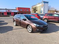 Gebraucht Opel Astra Innovation 200 PS (147 kW) 2017 Kokosnuss braun (m2) Kombi