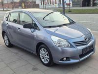 Gebraucht Toyota Verso Edition 132 PS (97 kW) 2011 Blue metallic Van / Kleinbus