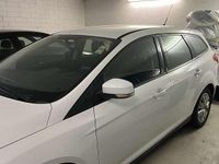 Gebraucht Ford Focus Trend 116 PS (85 kW) 2011 Weiß Kombi
