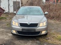 Gebraucht Skoda Octavia 140 PS (102 kW) 2011 Gold Kombi