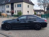 Gebraucht BMW 330 Advantage 258 PS (189 kW) 2021 Black sapphire metallic Limousine