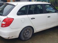 Gebraucht Skoda Fabia 75 PS (55 kW) 2014 Weiß Kombi